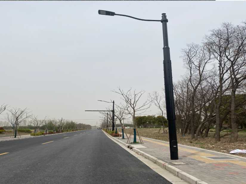 宜都市上海综合杆 太阳能路灯工程